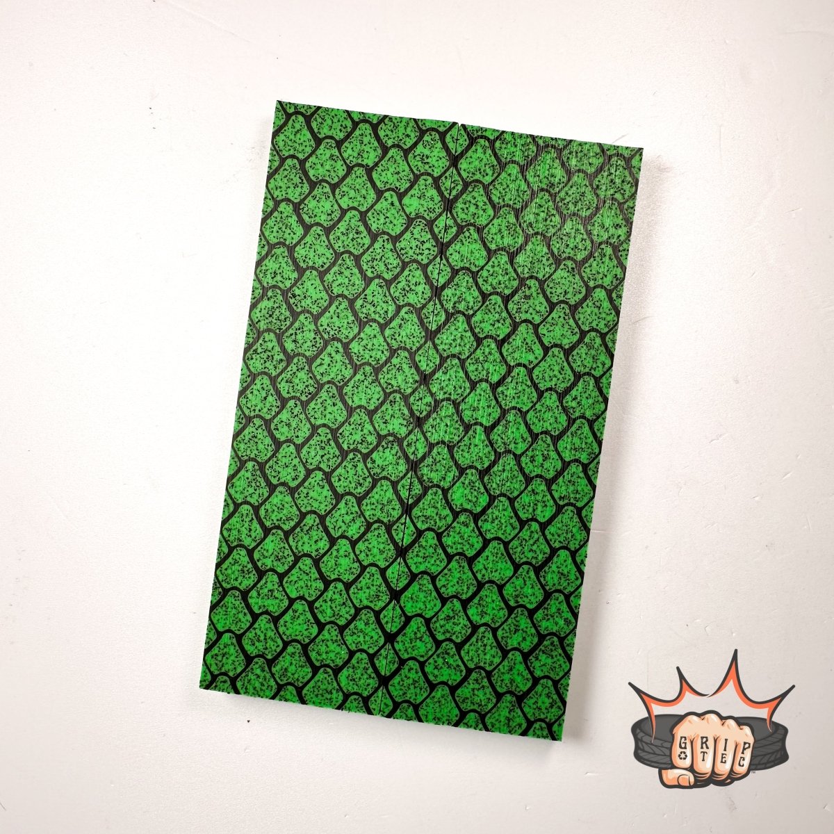 3D Grip - Tec™ Scales - Fluorescent Green - RockSolid Scales - Dragon Skin