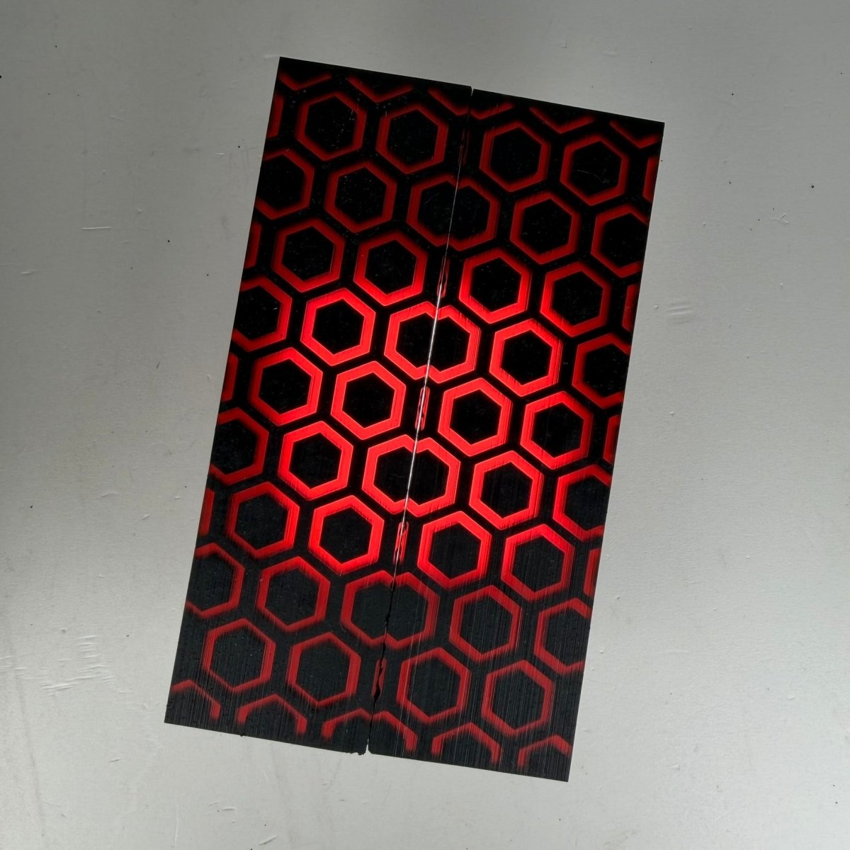 Custom Shop 3D GripX™ - Hex - Black Grip - Tec™ with Translucent Red Matrix - Grip - Tec™ Composites -