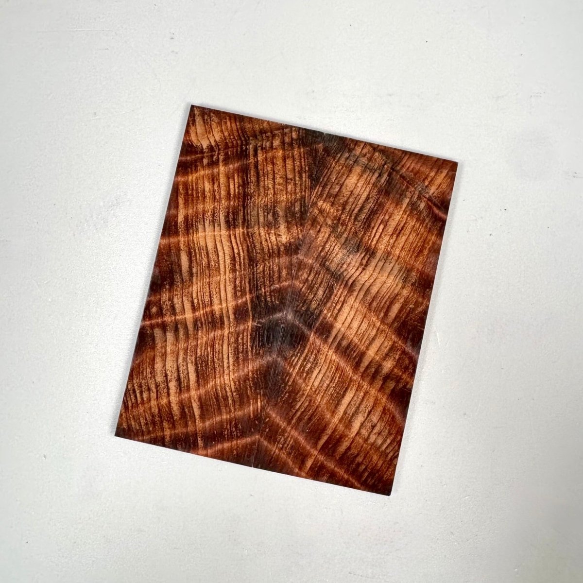 Exhibition Grade Dark Curly Redwood - RockSolid Scales -