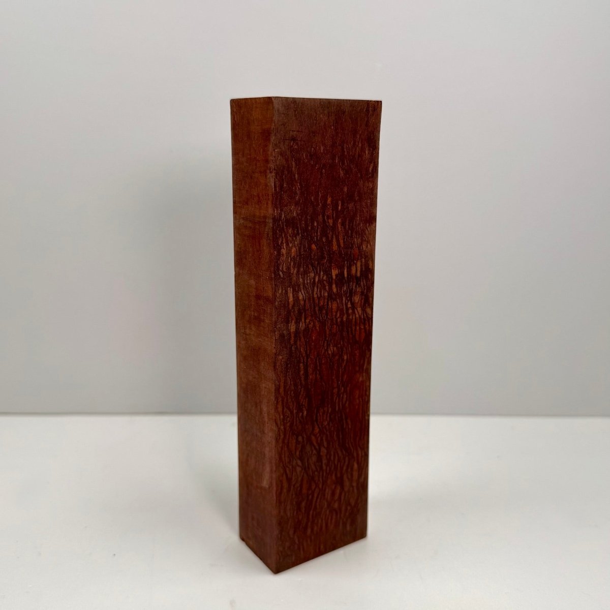 Lace She - Oak Block - RockSolid Scales -
