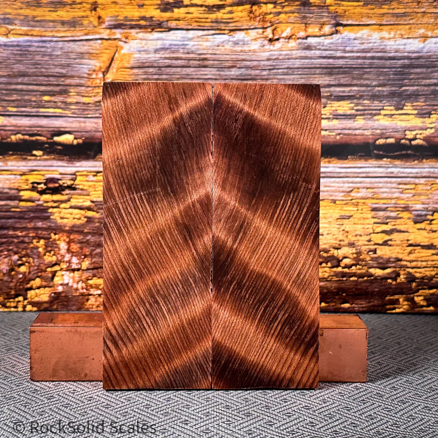 #2353 - Curly Redwood - RockSolid Scales -