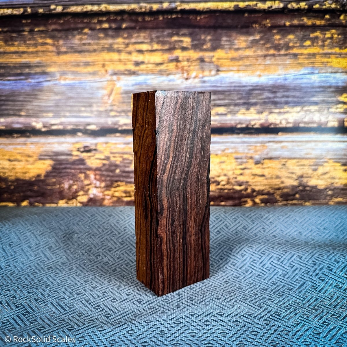 #2372 - Desert Ironwood Block - RockSolid Scales -