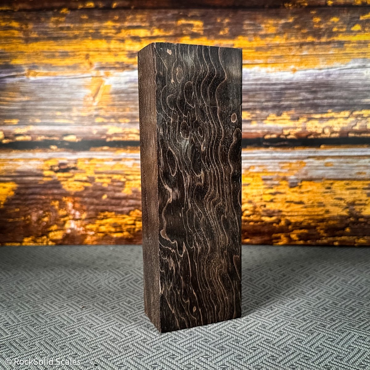#2415 - Phantom Grey Quilted Maple Block - RockSolid Scales -