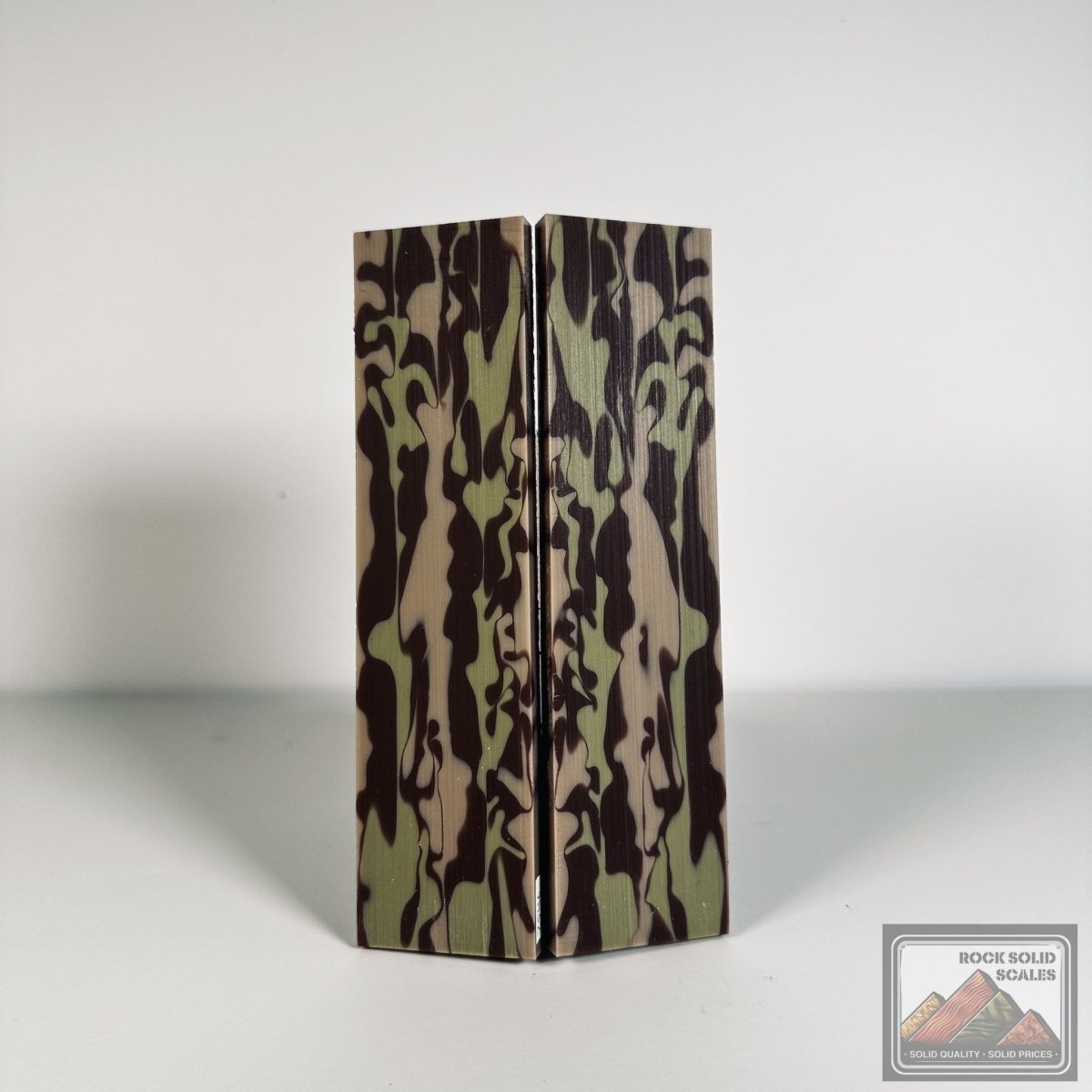 #2546 - Faded Desert Storm Acrylic - RockSolid Scales -