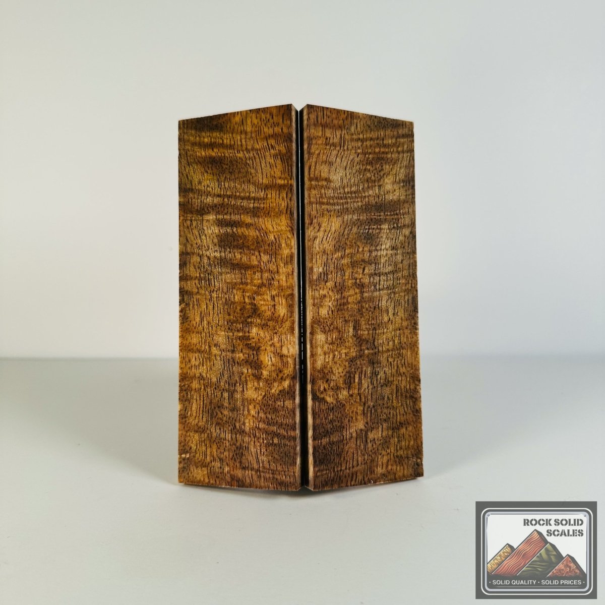#2618 - Curly Mango - RockSolid Scales -