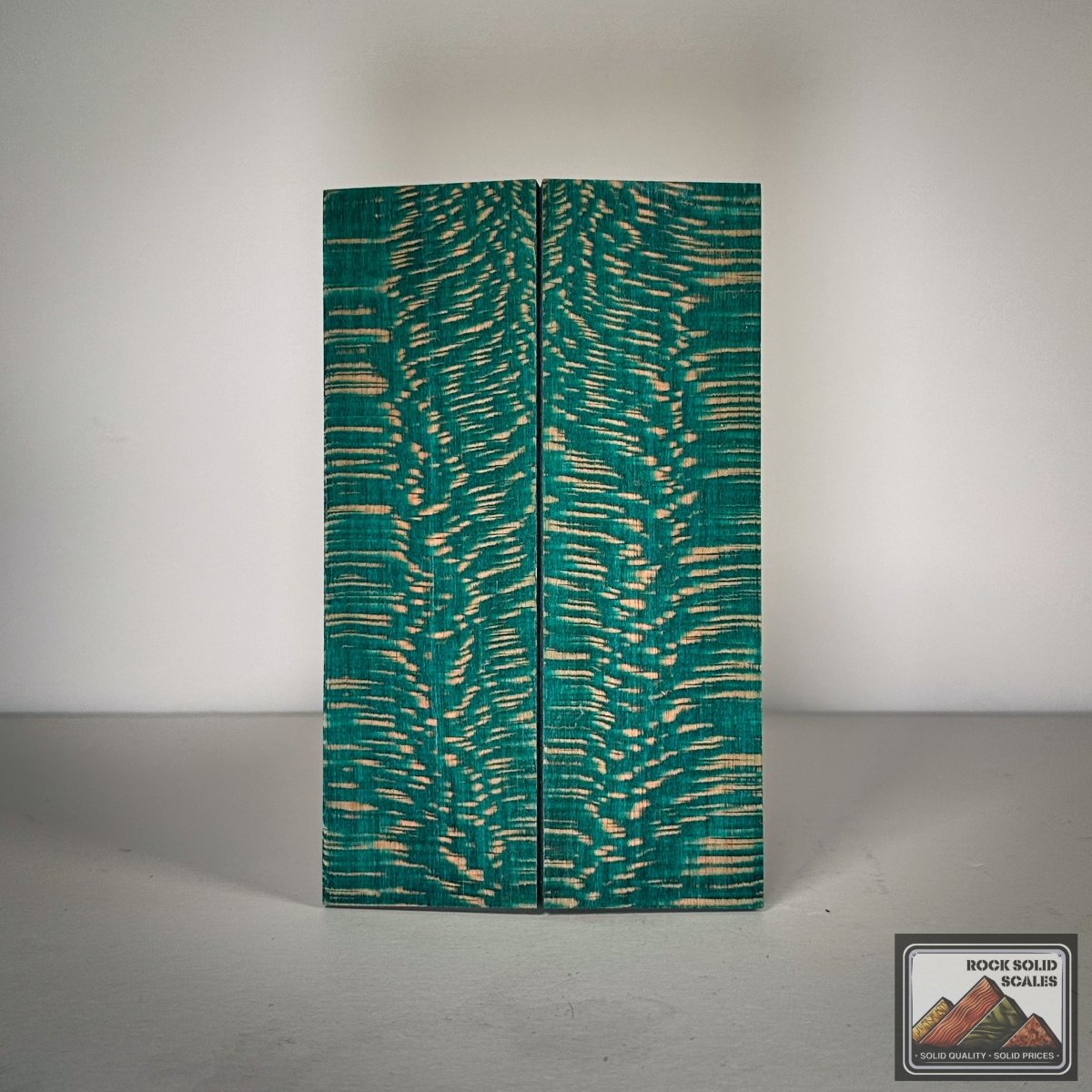 #2743 - DJ Green Quartersawn Sycamore - RockSolid Scales -