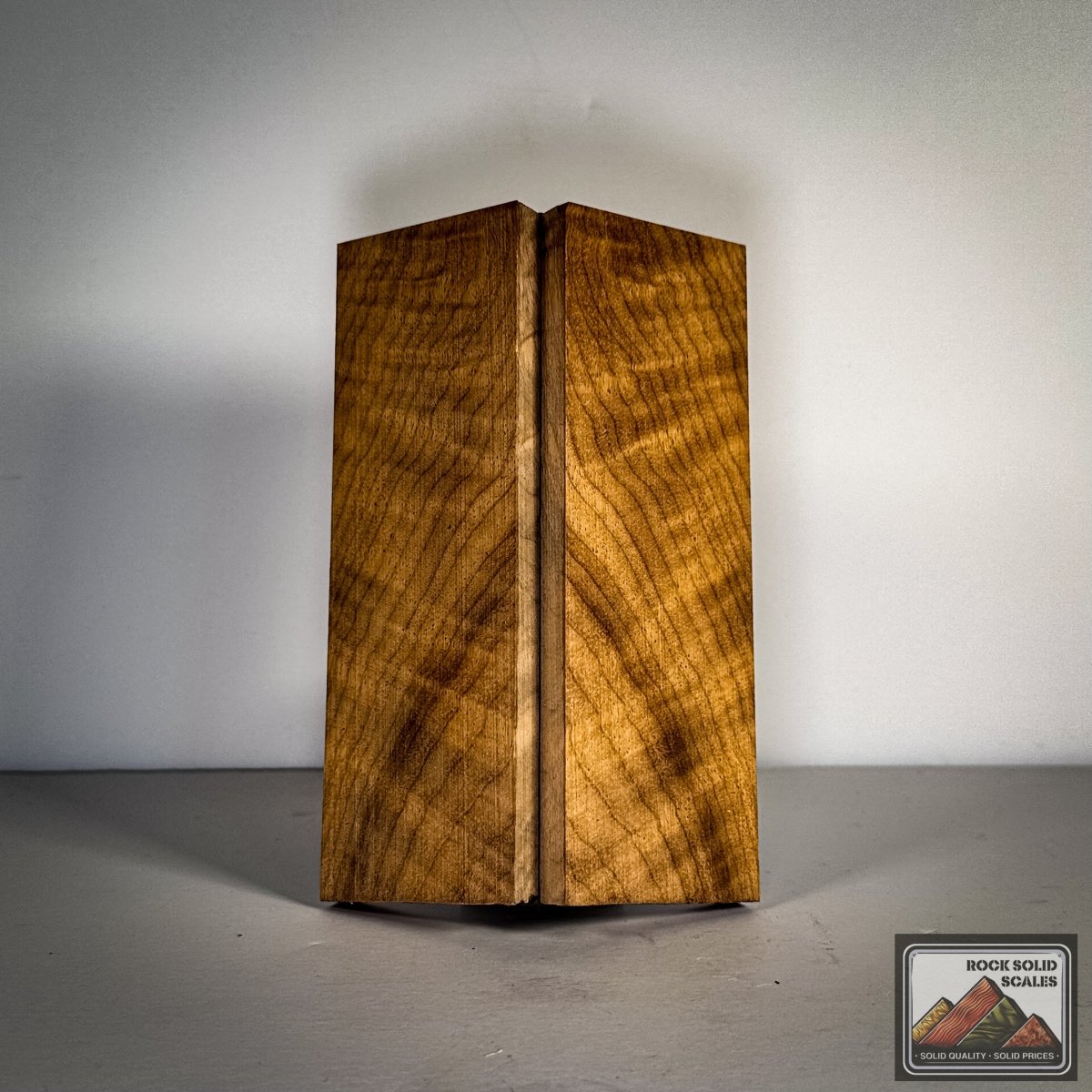 #2800 - Curly Myrtle - RockSolid Scales -