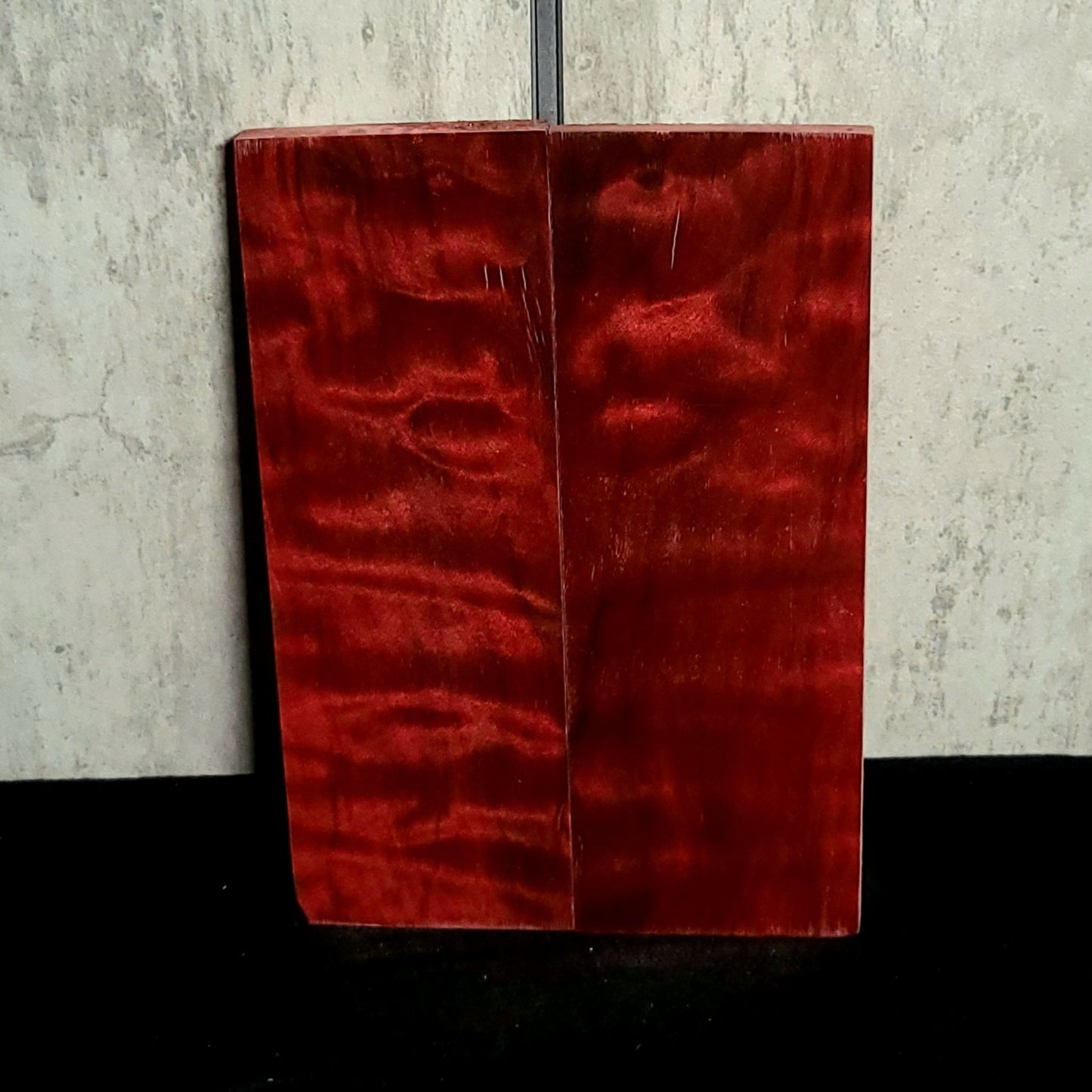#761 RedRum Quilted Maple - RockSolid Scales -