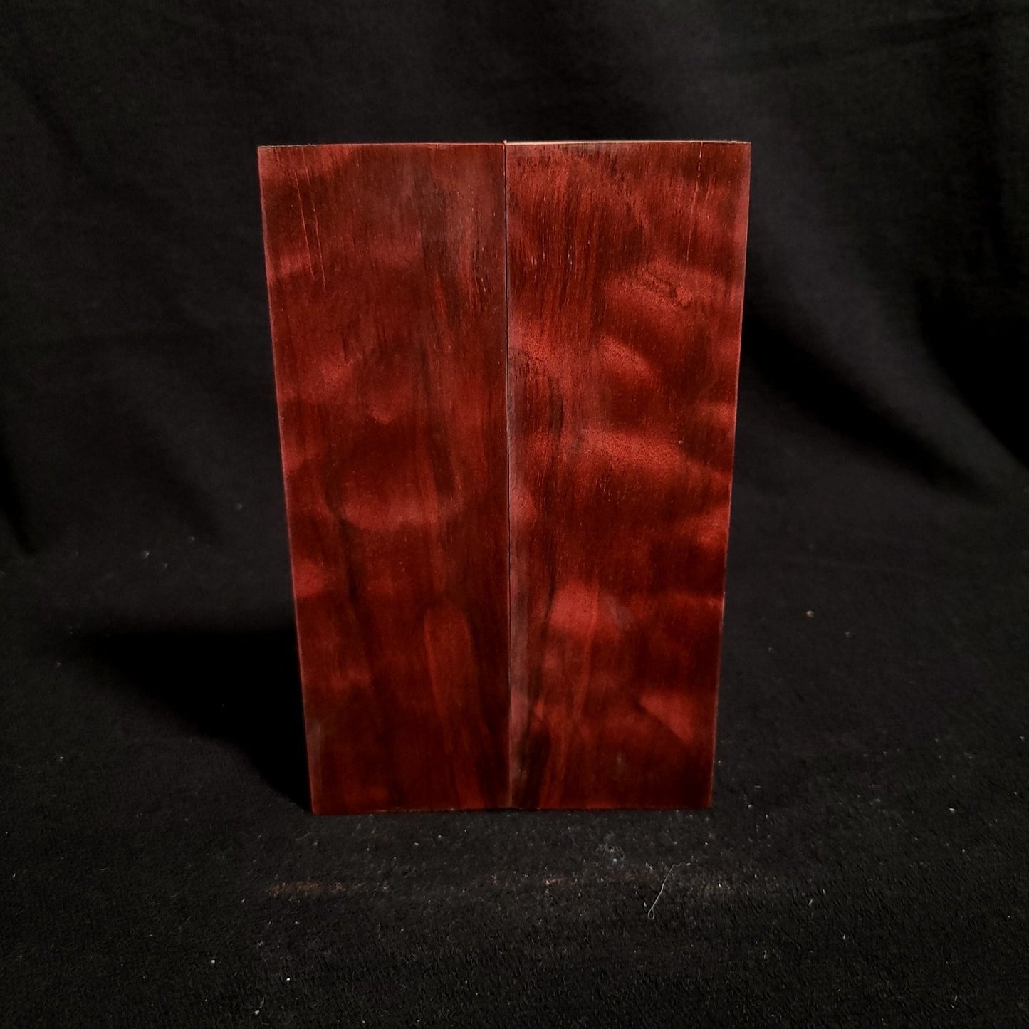 #847 - redruM Quilted Maple - RockSolid Scales -