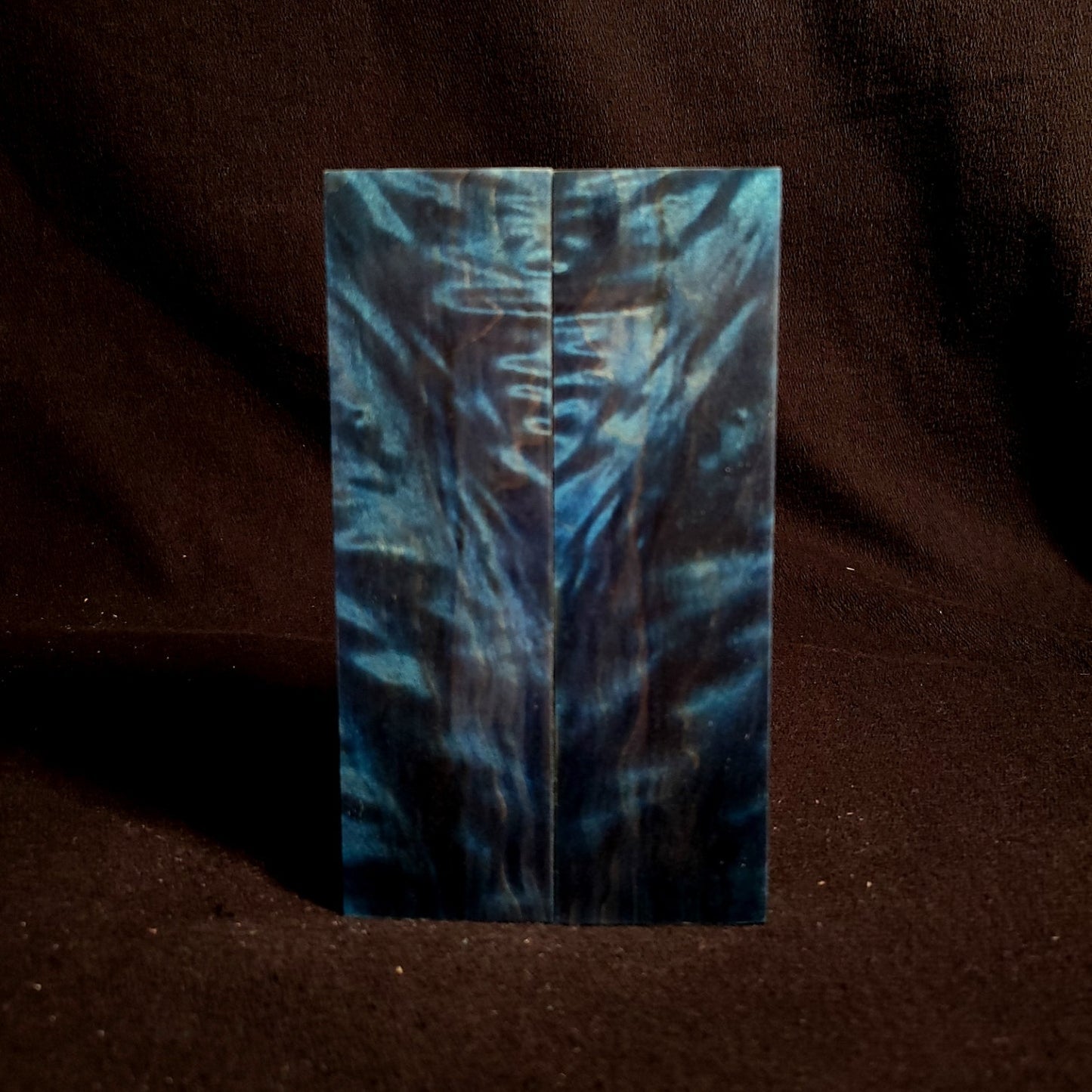 #900 - Tru-Blue Angelstep Quilted Maple - RockSolid Scales -