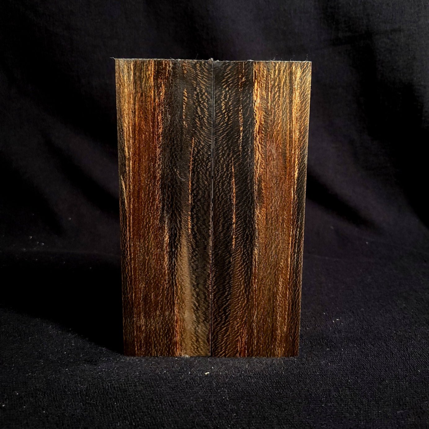 #913 - Camouflage Triple Dyed Fleck-Grained Sycamore - RockSolid Scales -