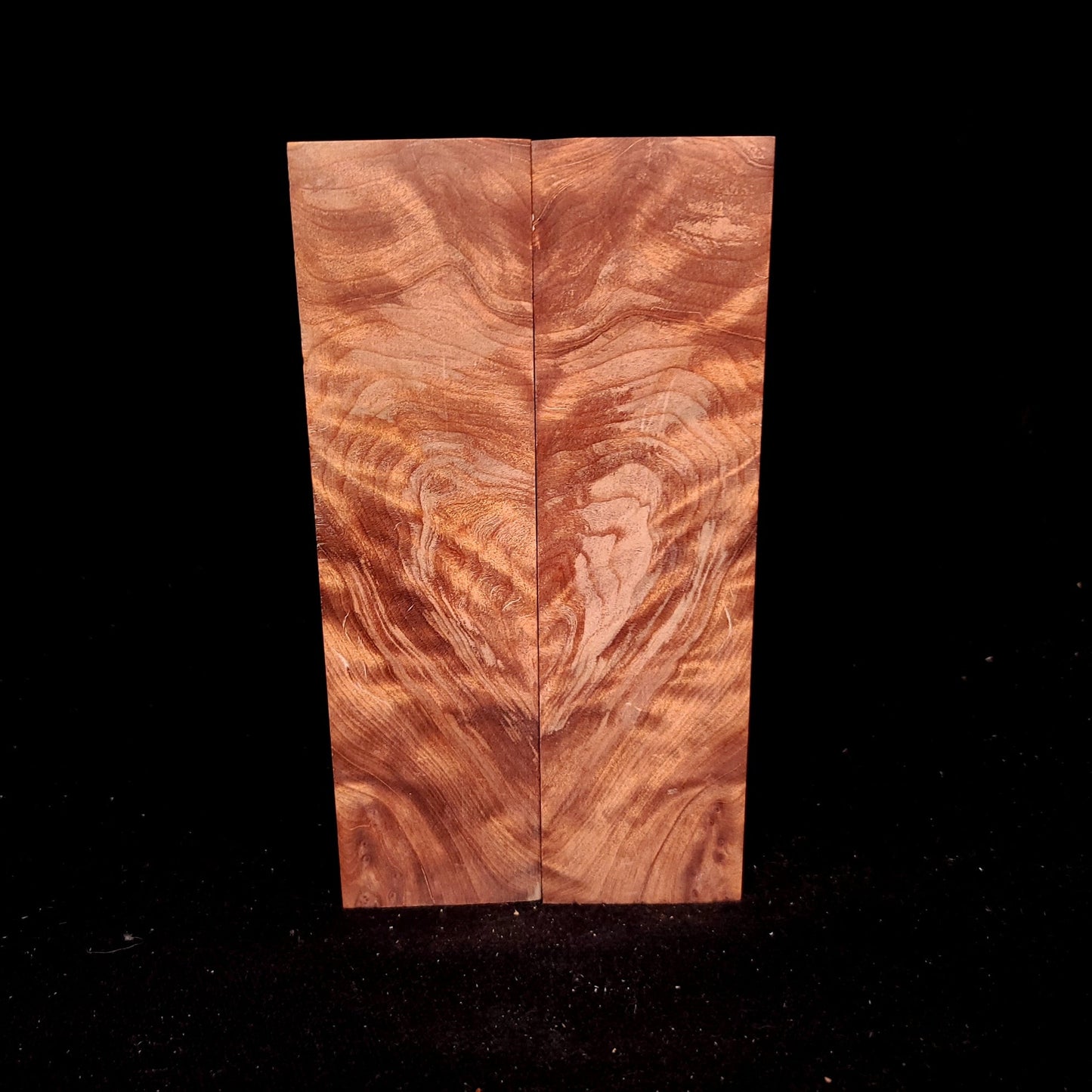 #951 Figured Redwood - K&G Stabilized - RockSolid Scales -
