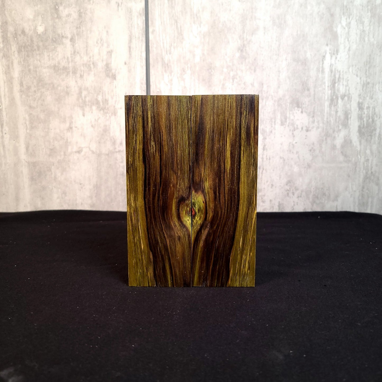 PR-7 - Sour Apple Spalted Alder - PRIVATE RESERVE - RockSolid Scales -
