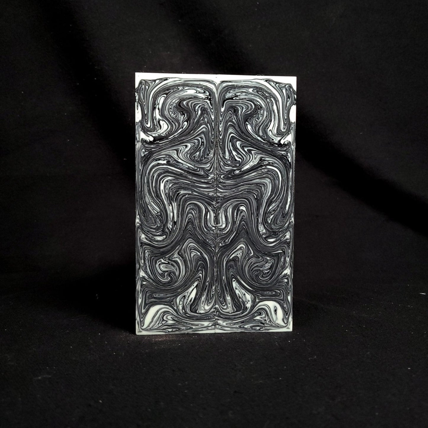 R41 - Classic Black and White Swirl Resin Scales - RockSolid Scales -