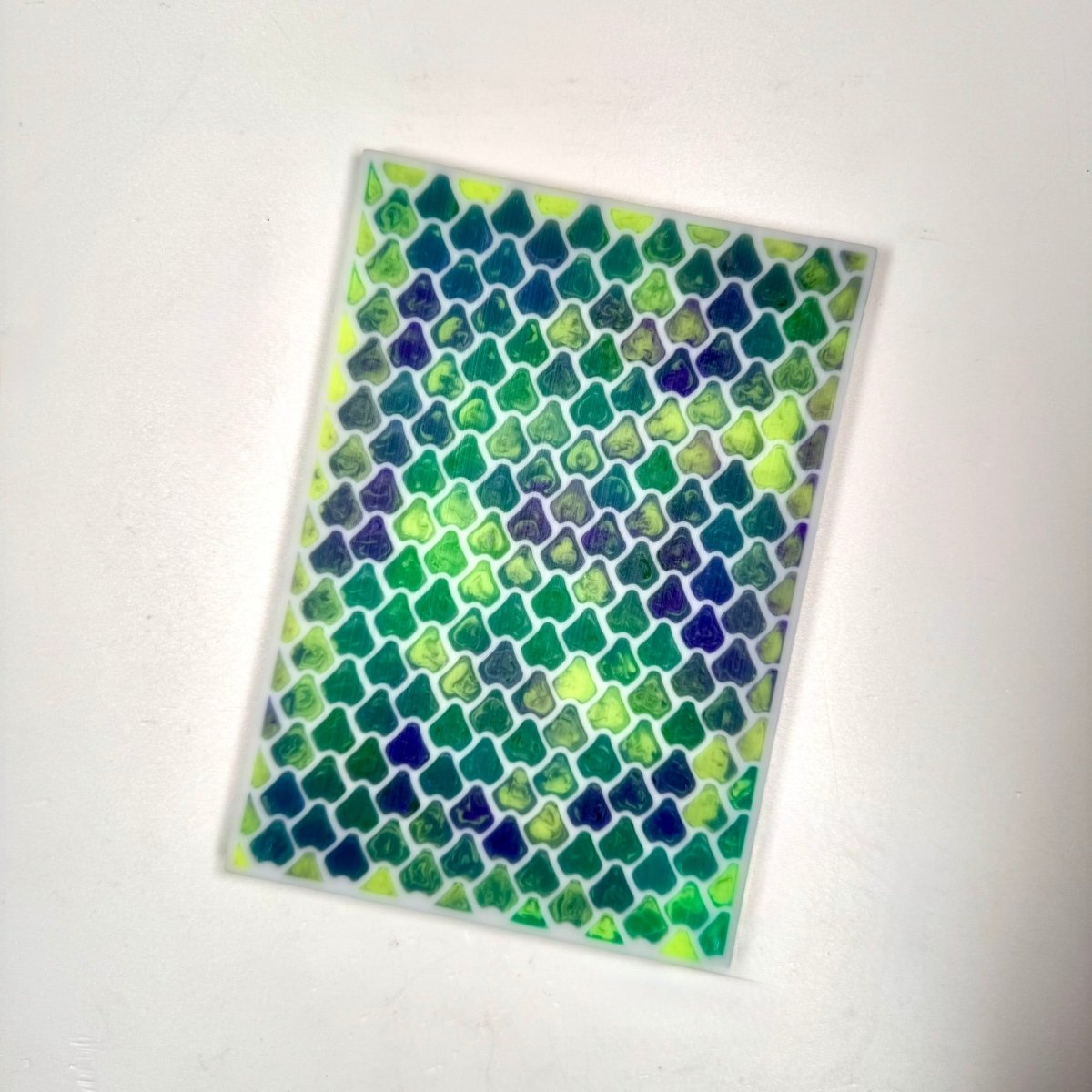 3 Color Pour Dragon Scale Panel - RockSolid Scales - 