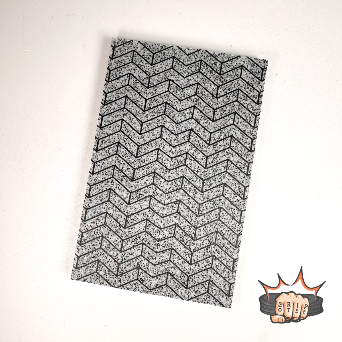 3D Grip - Tec™ Scales - White - RockSolid Scales - Chevron