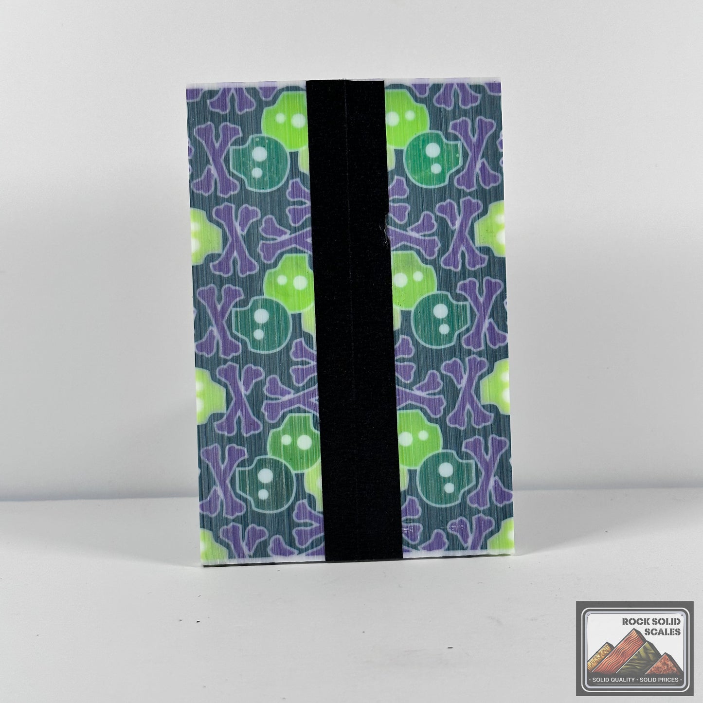 3D Skully™ - Wild and White *Bargain Bin* - RockSolid Scales -