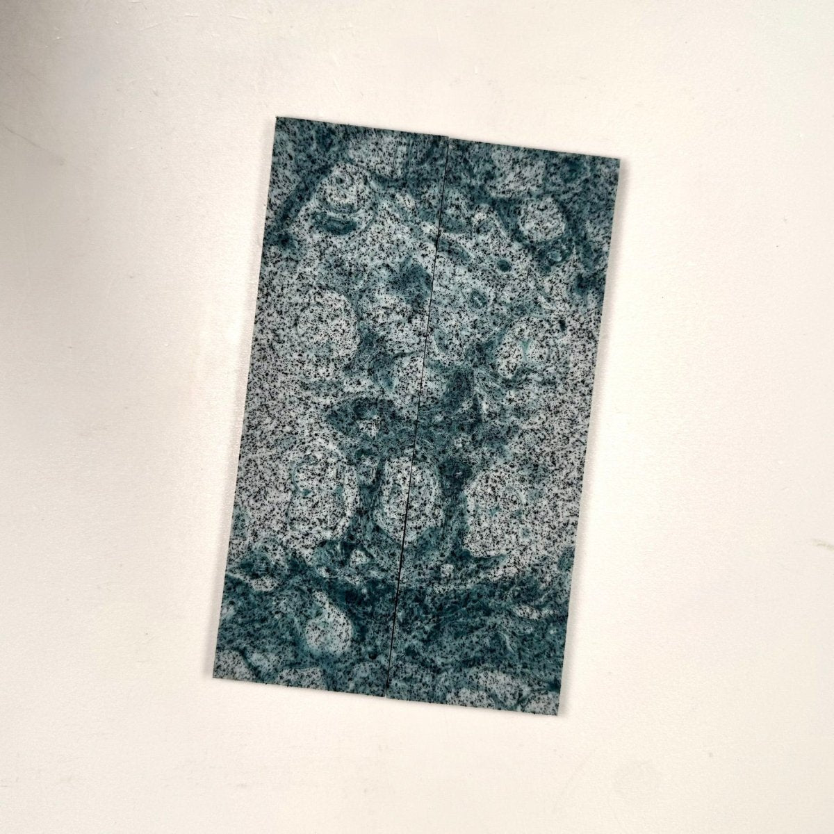 Bi - Color Grip - Tec™ - "Ocean Foam" - RockSolid Scales - 7
