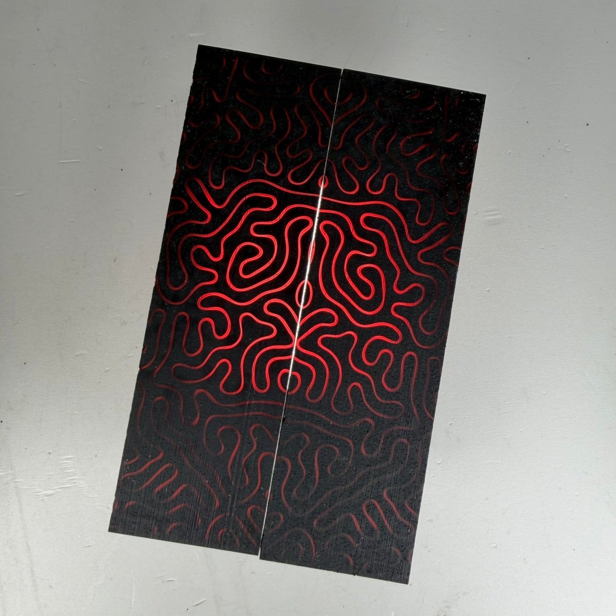 Custom Shop 3D GripX™ - Brain Coral - Black Grip - Tec™ with Translucent Red Matrix - Grip - Tec™ Composites - 