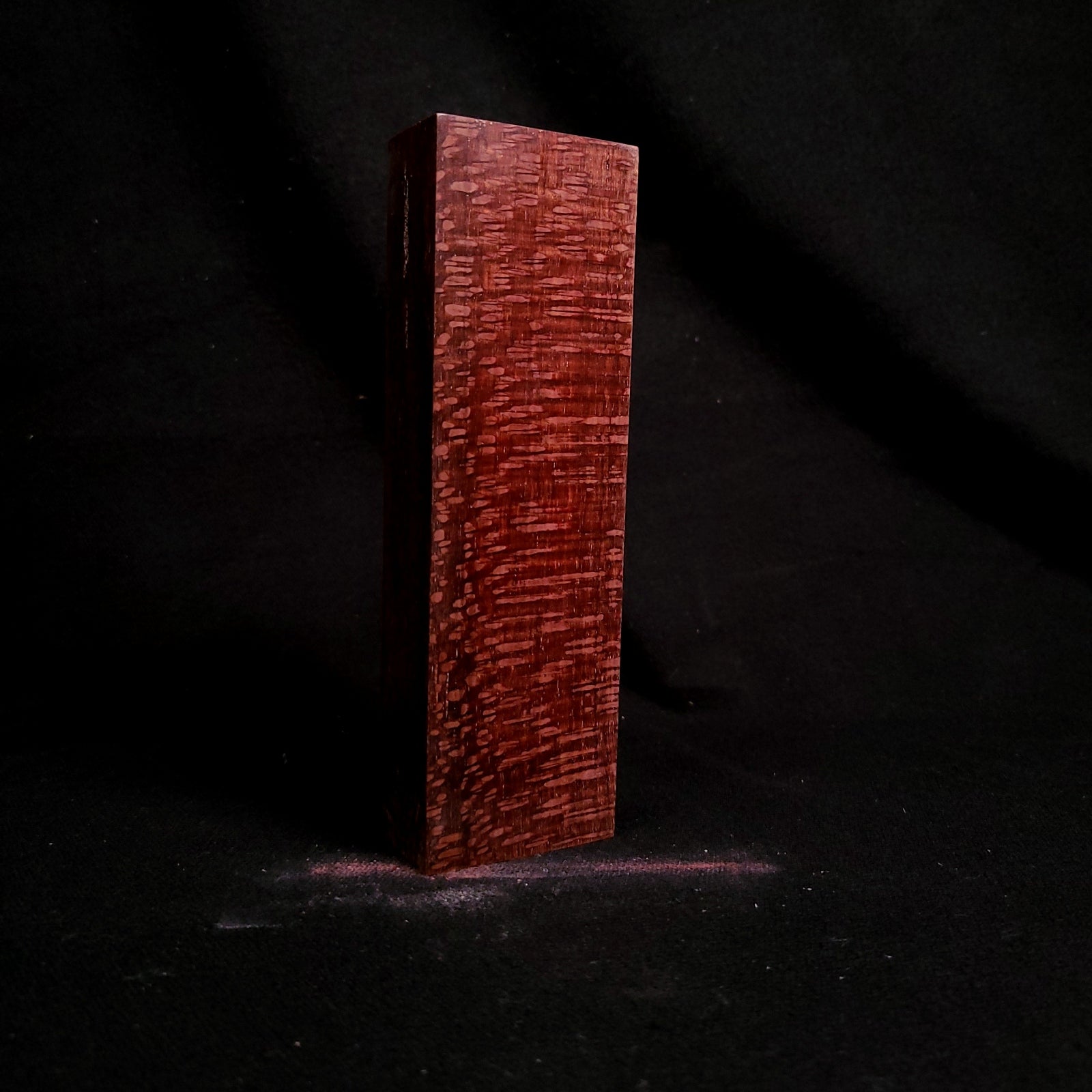 #2041 - Australian Beefwood - RockSolid Scales -