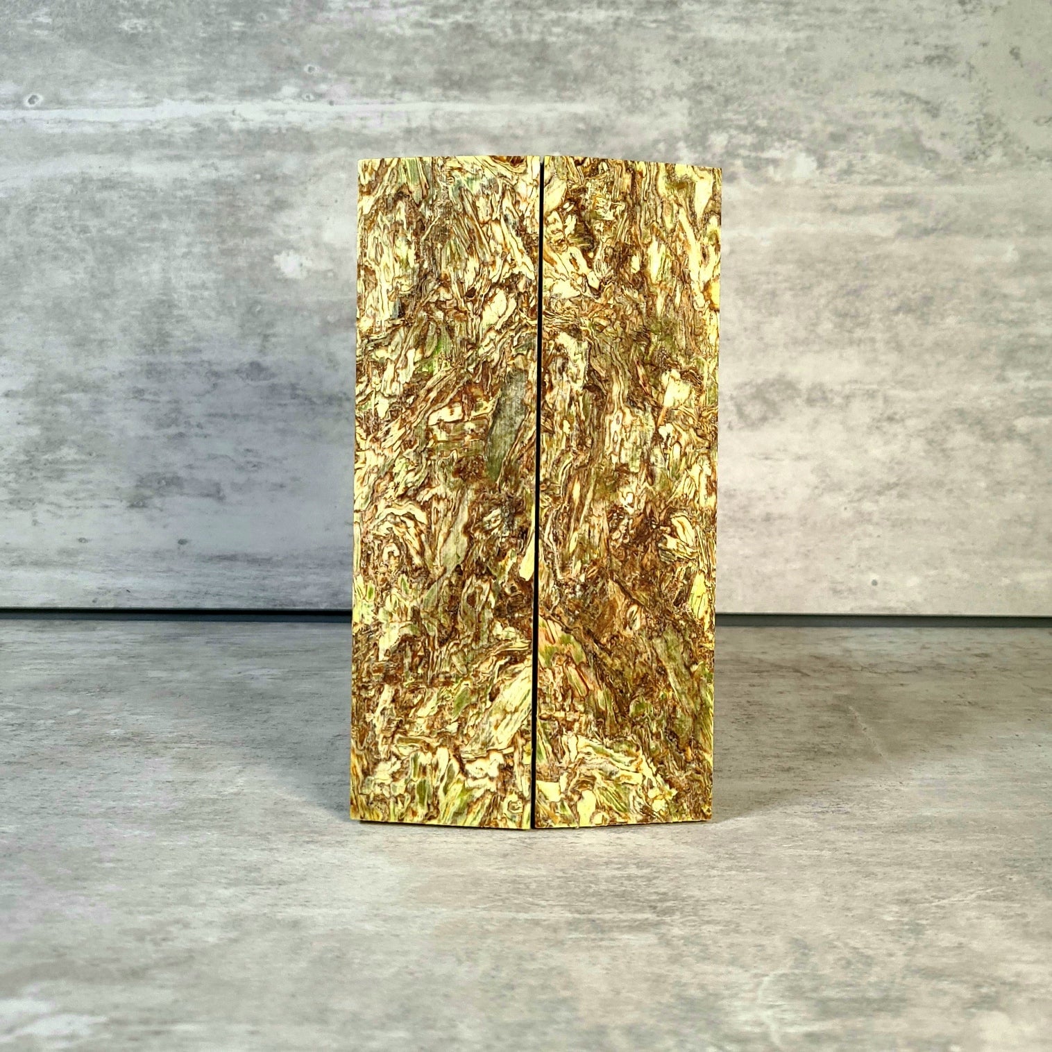 #2091 - Sour Apple Hempwood - RockSolid Scales -