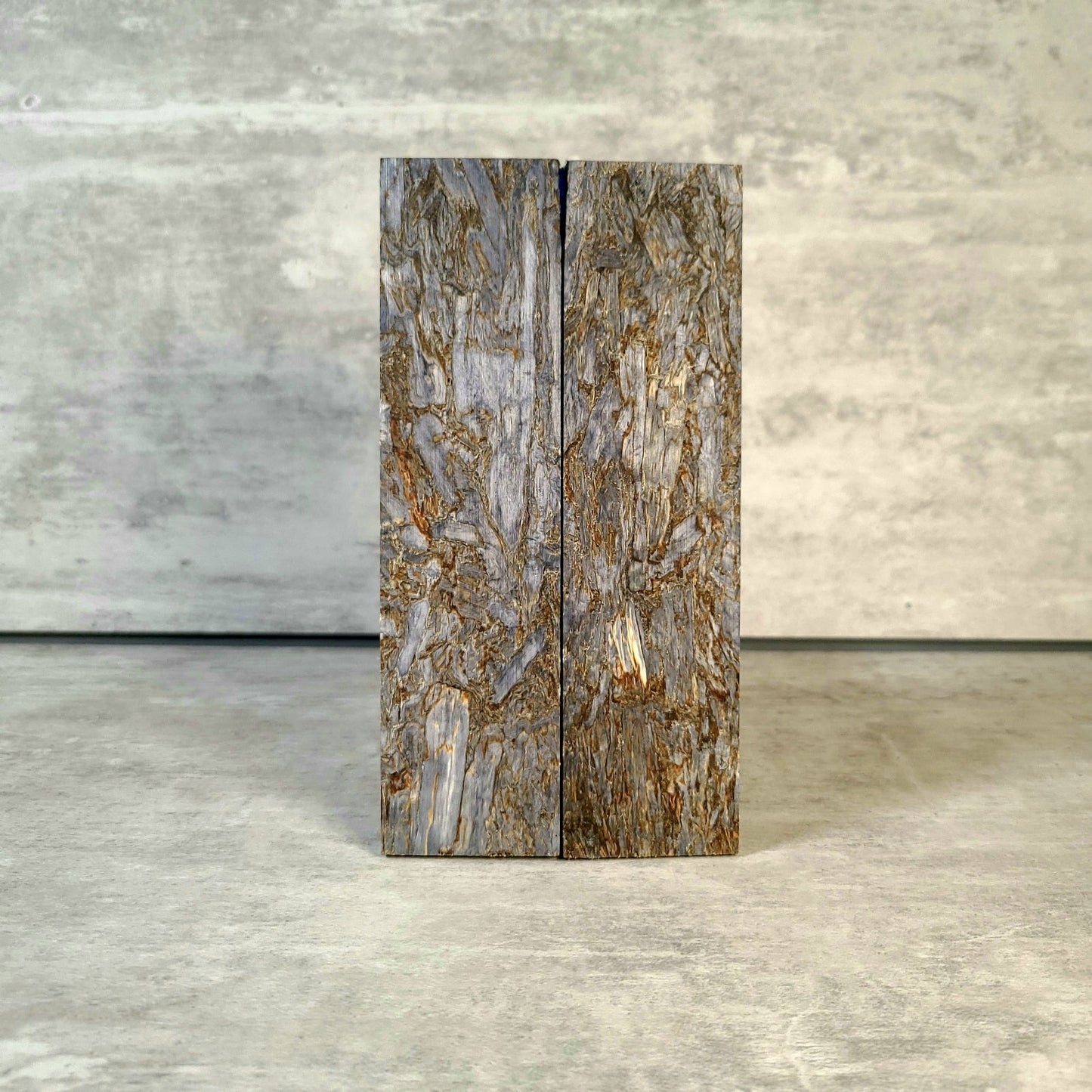 #2094 - Sinister Hempwood - RockSolid Scales -