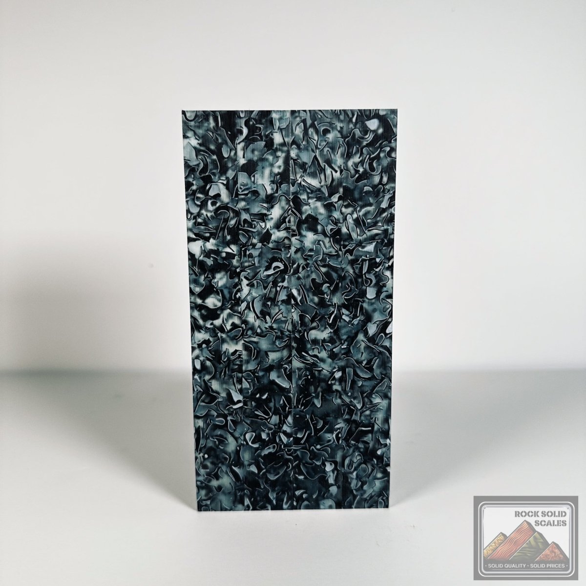 #2567 - Mint Fractal Acrylic - RockSolid Scales -