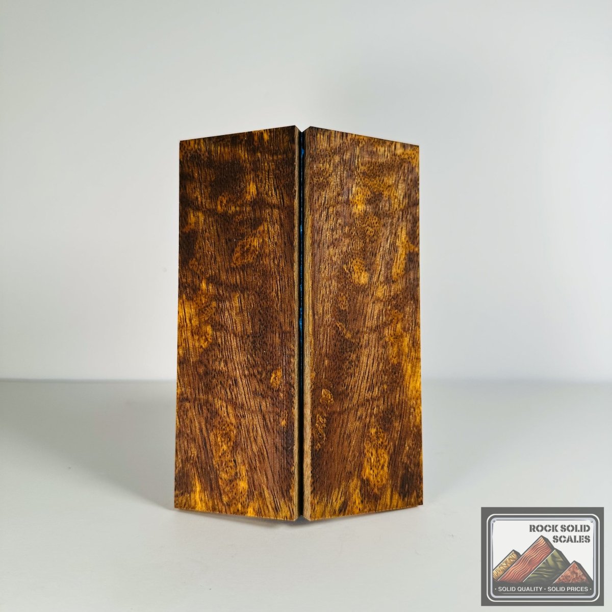 #2699 - Sunset and Grey Spalted Curly Mango - RockSolid Scales -