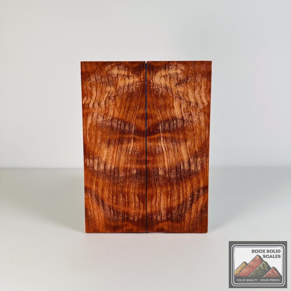 #2710 - Curly Redwood - RockSolid Scales -