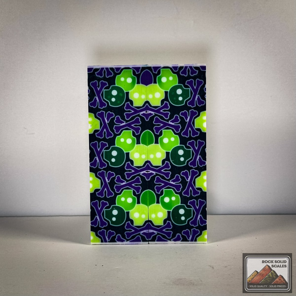 3D Skully™ - Wild and White - RockSolid Scales -