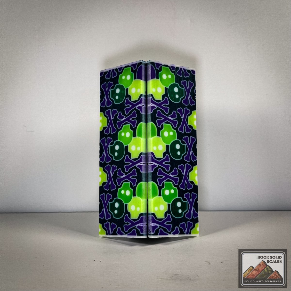 3D Skully™ - Wild and White - RockSolid Scales -