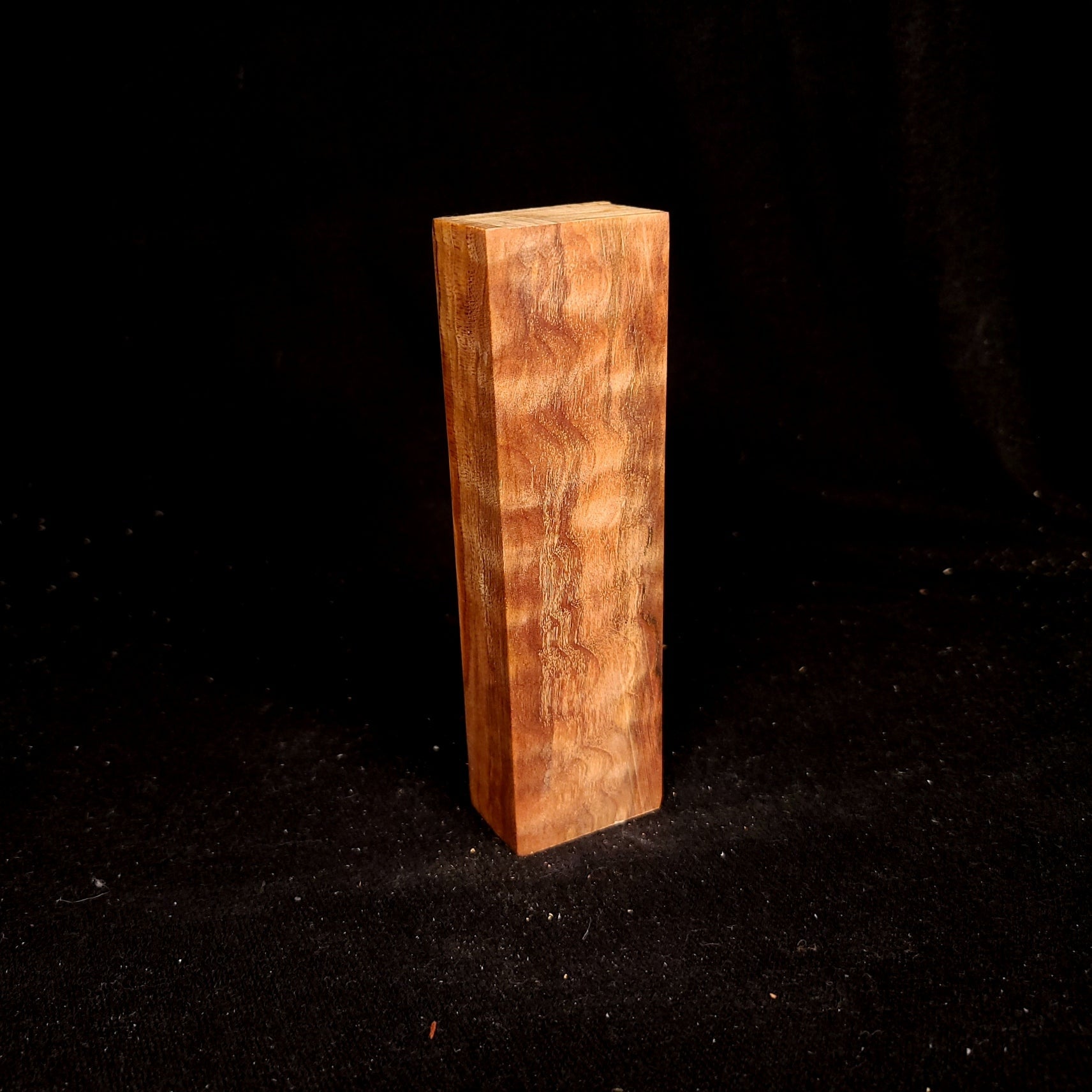 #568 Quilted Maple Block - RockSolid Scales -
