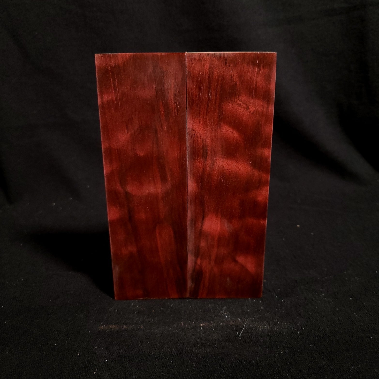 #847 - redruM Quilted Maple - RockSolid Scales -