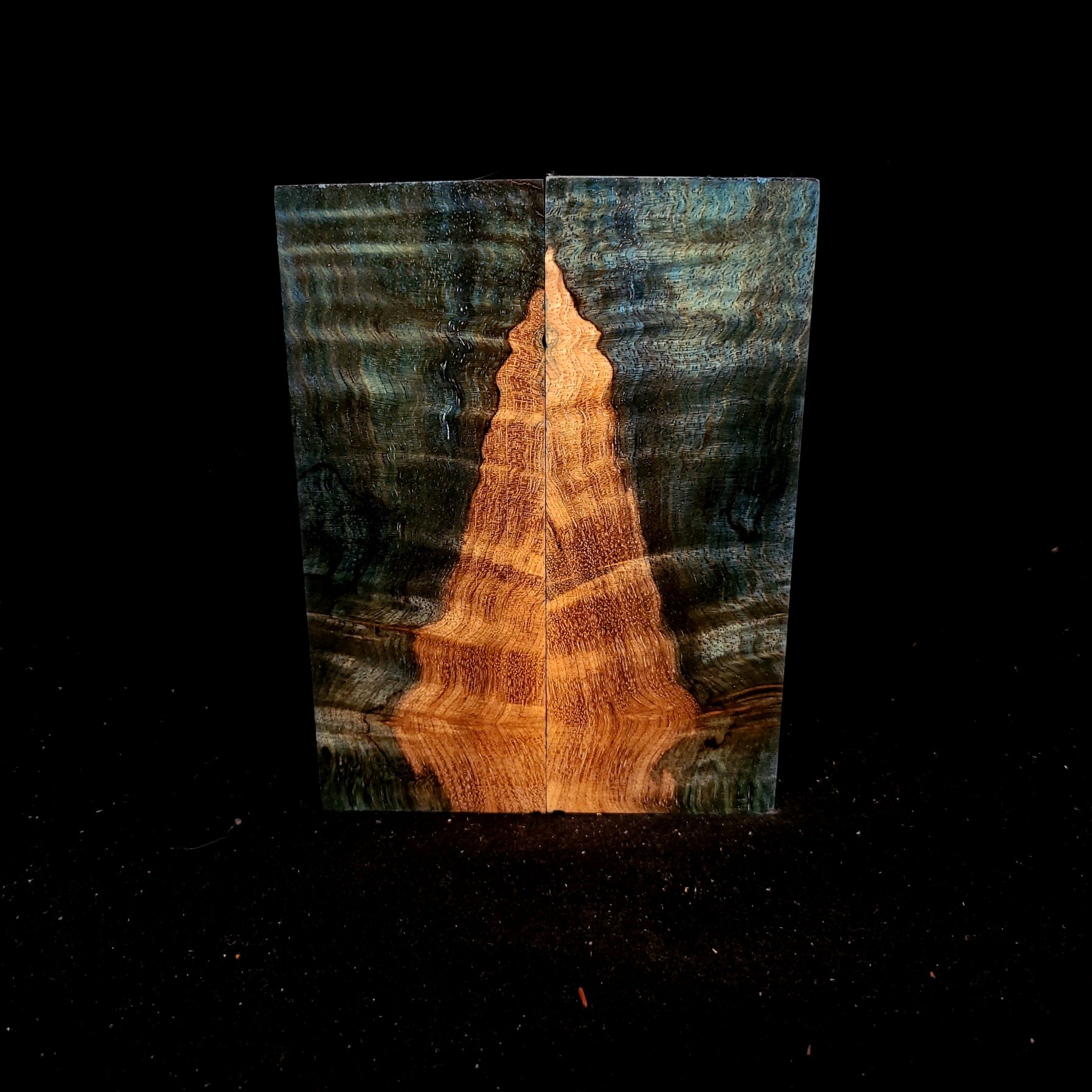 #967 Peacock Green Curly Myrtle Burl - RockSolid Scales -