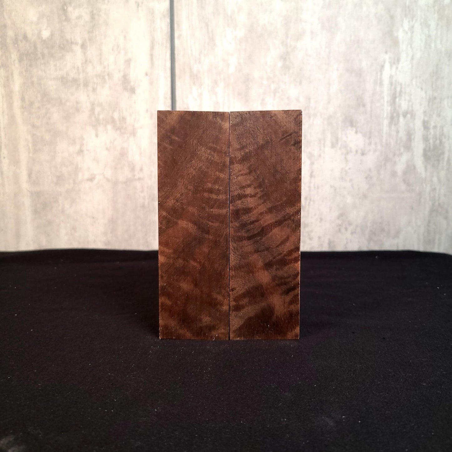 PR-9 - Curly Claro Walnut - PRIVATE RESERVE - RockSolid Scales -